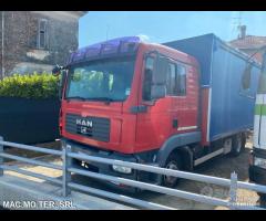 Man 12.210 pedana idraulica posteriore