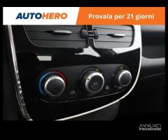 RENAULT Clio WL69075 - 14