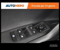 VOLKSWAGEN Polo EZ12272 - 16