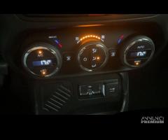JEEP Renegade GA02213 - 17