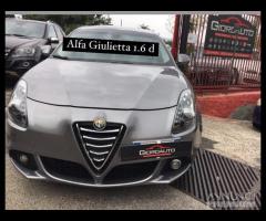 Alfa Romeo Giulietta Giulietta 1.6 jtdm Distinctive 120cv