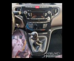 Lancia Ypsilon III 2011 1.3 mjt Gold 95 Cv - 11