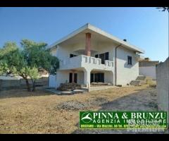 BAULADU - VILLA con grande giardino cortile - 6