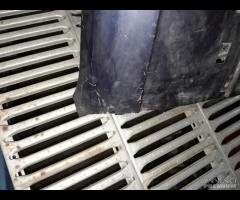 Parafango Anteriore Destro Per Bmw Serie 3 E30 - 7