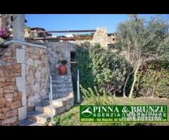 PORTO SAN PAOLO - VILLA con Piscina VISTA