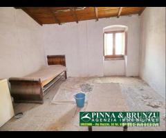 Narbolia - casa tipica del posto - 8