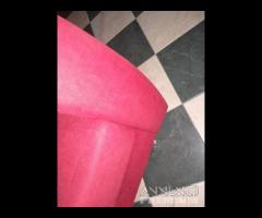 Divano In Tessuto Colore Rosso Con 2 Cuscini - 6