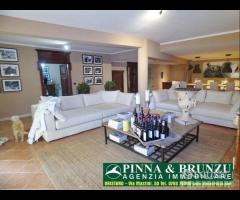 ORISTANO - VILLA c/ Piscina - 23