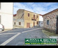 Narbolia - casa indip. ampia da riattare