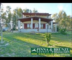 Santa giusta - cirras villa terreno 12.000 mq