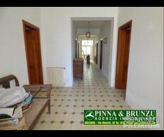 ORISTANO - VIA THARROS iNDIPENDENTE GIARDINO - 8