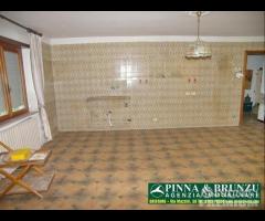 ORISTANO - VIA THARROS iNDIPENDENTE GIARDINO - 20