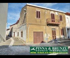 Narbolia - casa indip. da ristrutturare