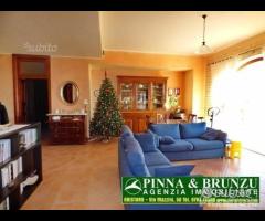 S. GIUSTA - VILLA a 4,5 km dall'abitato - 11