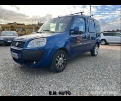 Fiat Doblo 1.9 JTD 5 posti vetrato