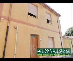 Bauladu - Casa Indipendente tipica del posto