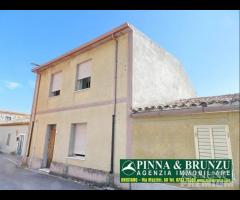 Bauladu - Casa Indipendente tipica del posto