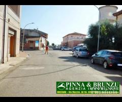 ABBASANTA - Fronte stazione FS - Locale Comm - 12
