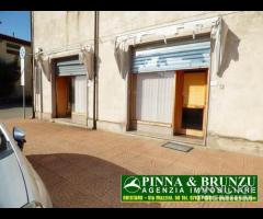 ABBASANTA - Fronte stazione FS - Locale Comm - 16