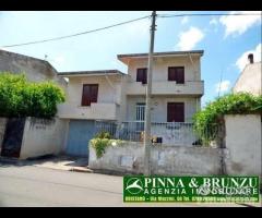 TRAMATZA - VILLETTA con Giardino