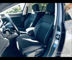 VOLKSWAGEN Golf 2.0 TDI SCR Style - 8