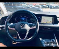 VOLKSWAGEN Golf 2.0 TDI SCR Style - 17