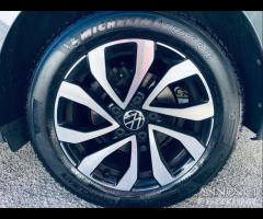 VOLKSWAGEN Golf 2.0 TDI SCR Style - 28