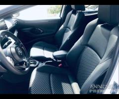 TOYOTA Yaris 1.5 Hybrid 5 porte Business - 10