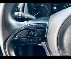 TOYOTA Yaris 1.5 Hybrid 5 porte Business - 24