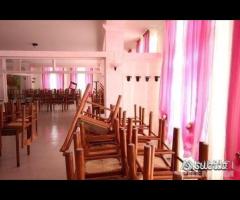 Proprietà con attivita' commerciale - 10