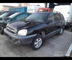 Hyundai Santa Fè 2005 Demolita - Per Ricambi