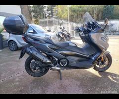 YAMAHA T-MAX 560 TechMax -GARANZIA - RATE -Permute