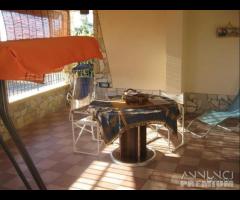 Tre fontane villa 4 vani con terrazzo v. mare - 9