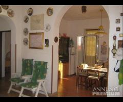 Tre fontane villa 4 vani con terrazzo v. mare - 12