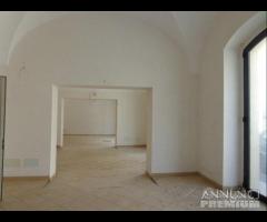 Castelvetrano locale commerciale 230mq - 9