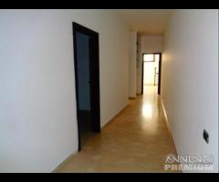 Castelvetrano locale 100 mq via vi novembre - 11