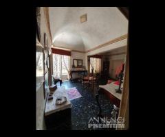 Castelvetrano, prestigioso immobile via G. Garibal - 11