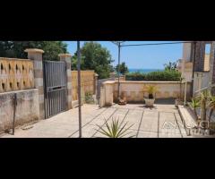 Triscina villa vista mare con 2 appartamenti - 8