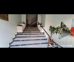 Castelvetrano ampio app. 9 vani via roma - 8