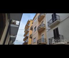 Castelvetrano app. piano 3 in centro