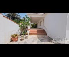 Triscina villa vicino al mare con giardino - 17