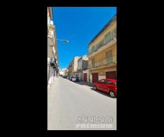 Castelvetrano, casa ind. Con garage in centro - 6