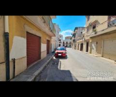 Castelvetrano, casa ind. Con garage in centro - 14