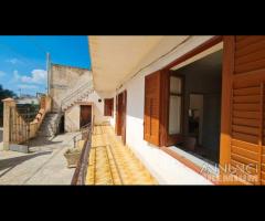 Selinunte casa ind. 6 vani con giardino - 14