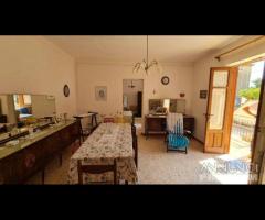 Selinunte casa ind. 6 vani con giardino - 16