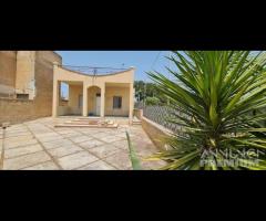 Triscina villa ind. con ampio giardino