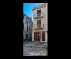 Castelvetrano casa ind. con garage - 7