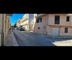 Castelvetrano casa ind. con garage - 10
