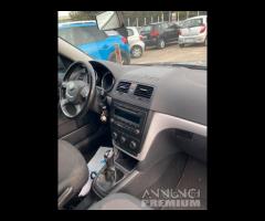 Skoda Yeti 1.6 TDI 2012 Full TAGLIANDO - 16