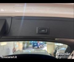 Audi A4 2.0 TDI S line Edition 150cv - 19